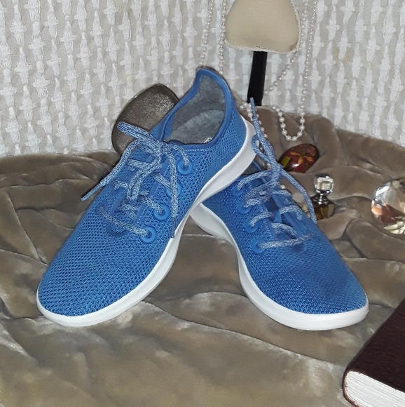 ALLBIRDS